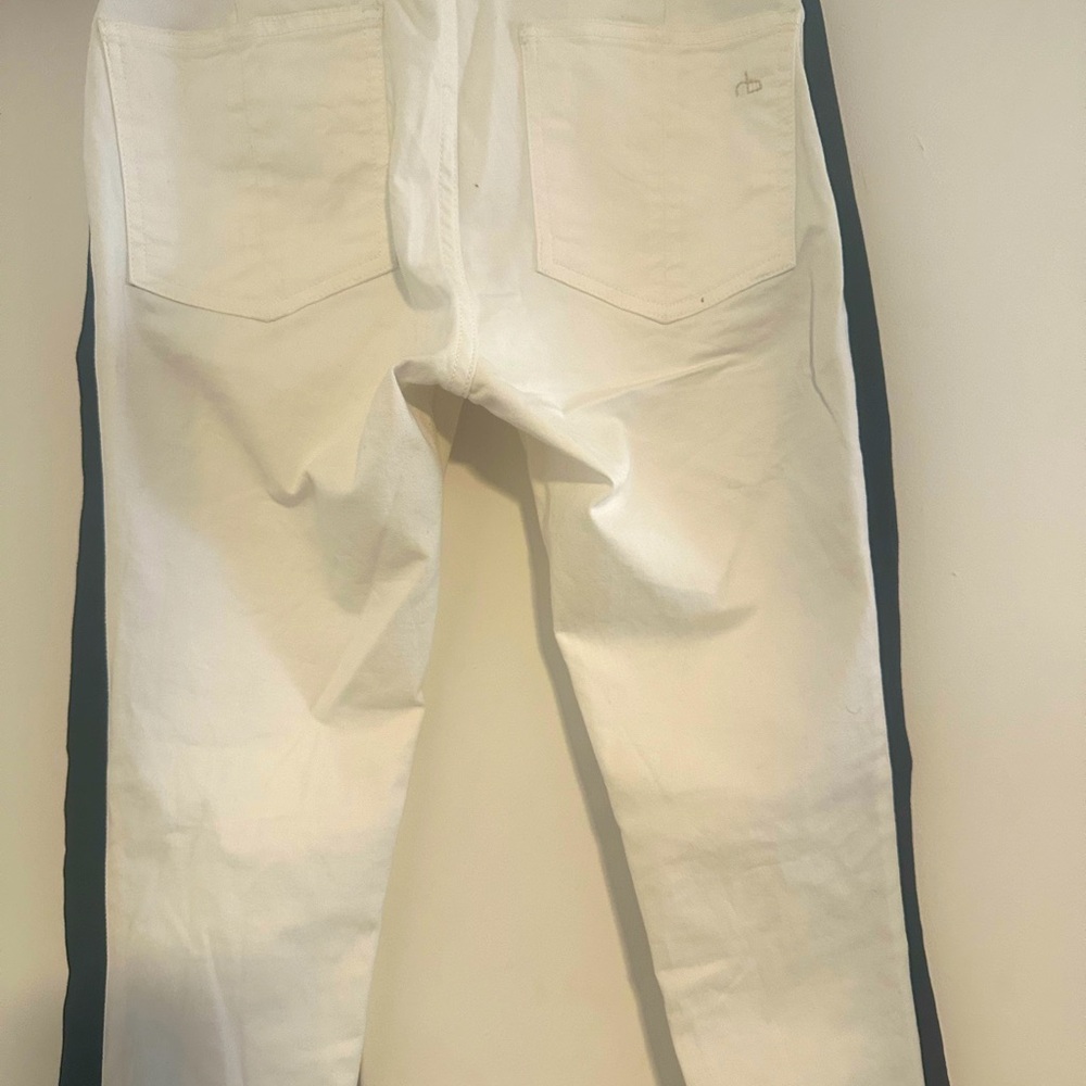 Jeans - Picture 3 of 4